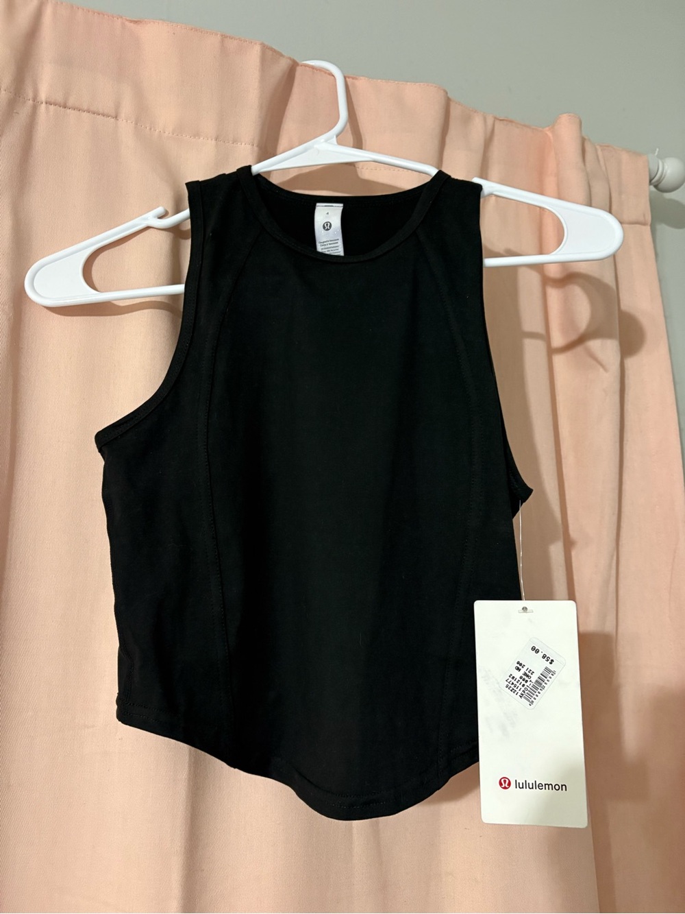 Lululemon black tank top size 4
